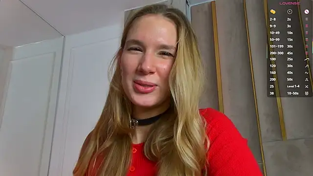 LeslieMines live sex cam