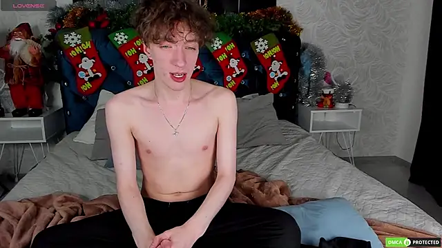 TrevorBenson live sex cam