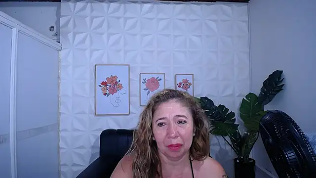 Valentinaa_mature's cam snapshot