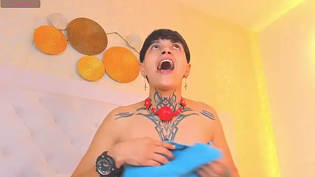 b3k_afrodict's cam snapshot