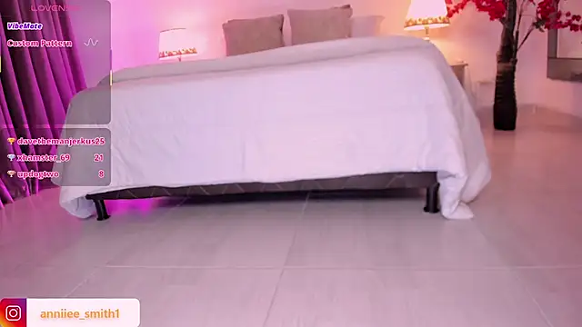 anniie_smith's cam snapshot