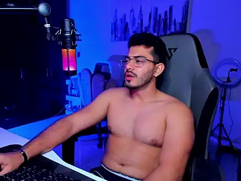 BrunoD31 live sex cam