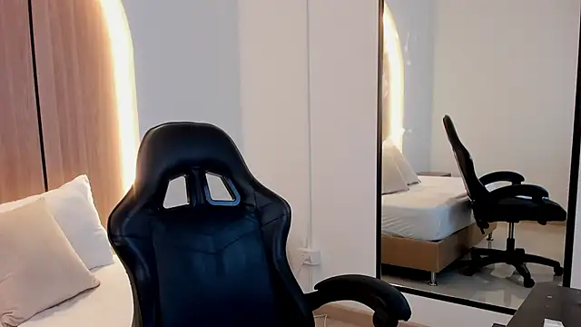 olivia_willoow live sex cam