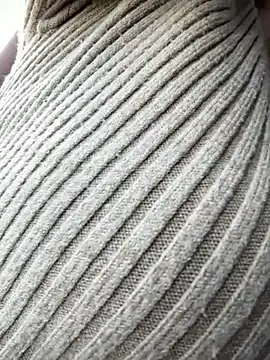 May-Squirt live sex cam