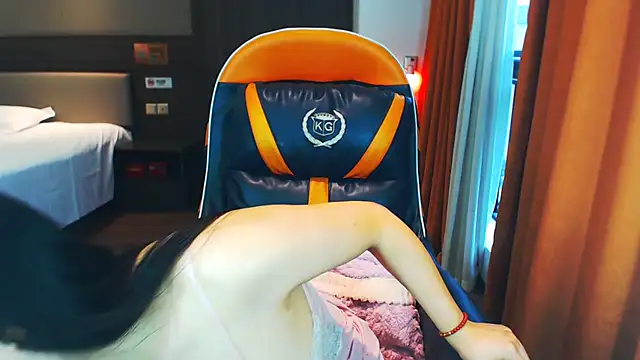 hianne's cam snapshot