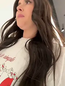 TrishaWinslet live sex cam