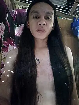 lovelycarla32 live sex cam