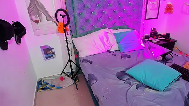 Rihanna_hotx live sex cam