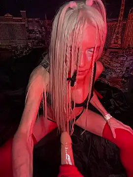 1NikiVegas's cam snapshot