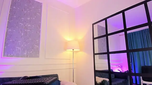 Adrian_Volt's cam snapshot