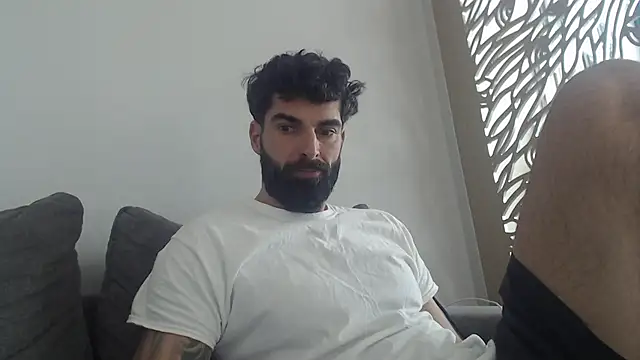 Verycutex's cam snapshot