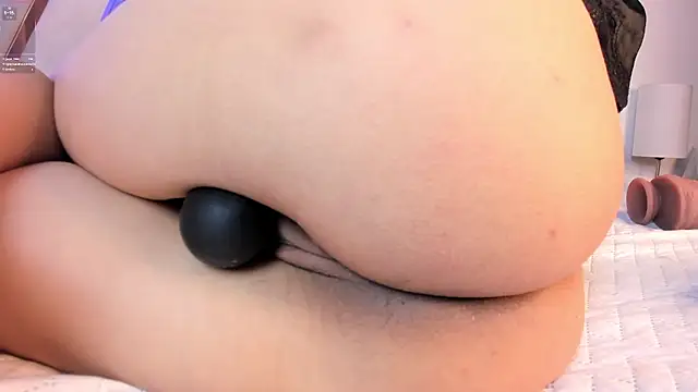 Evaa_Millss's cam snapshot