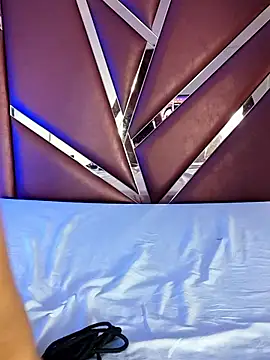 Camerondarkness's cam snapshot