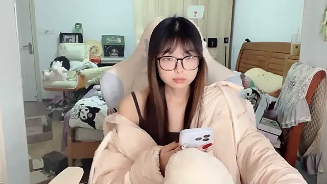 Akong11's cam snapshot