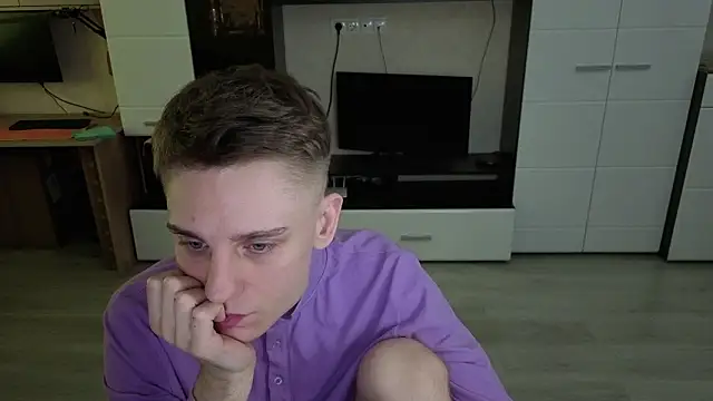 angryzan live sex cam