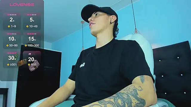 Lobo_17_ live sex cam