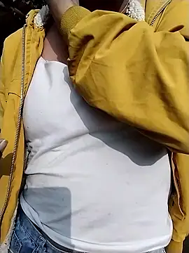 iam-eli's cam snapshot