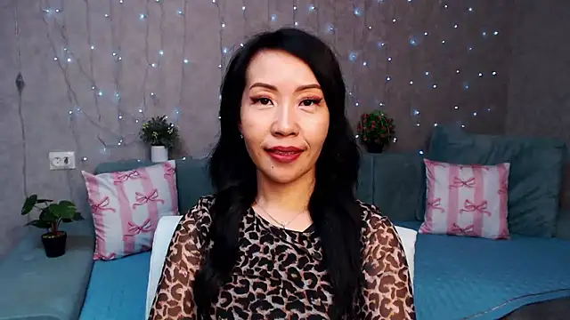 LiaPak's cam snapshot