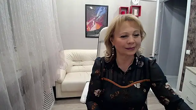 Milla_Cutie18's cam snapshot