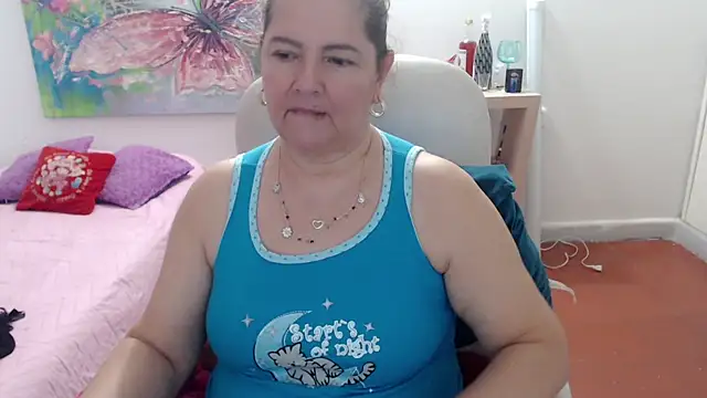 leonela_69's cam snapshot