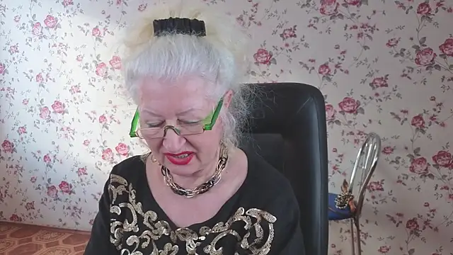 Maya_Mayflower's cam snapshot