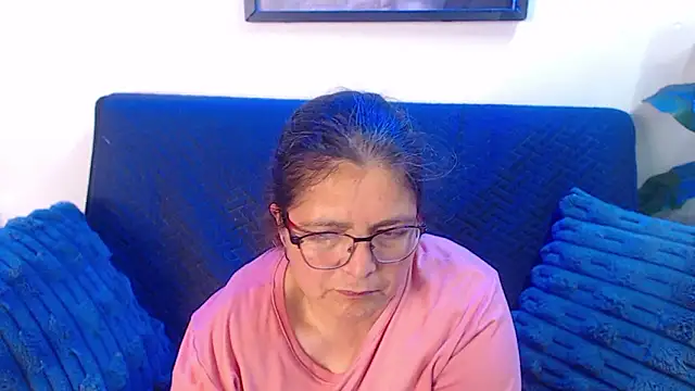 Linda_banks_'s cam snapshot