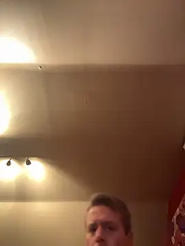 DILFiGuess1 live sex cam