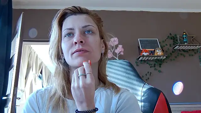 karo123421's cam snapshot