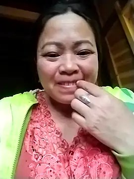 AlilaK2's cam snapshot