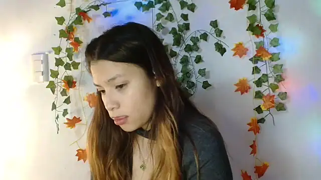 3littleschoolteens's cam snapshot