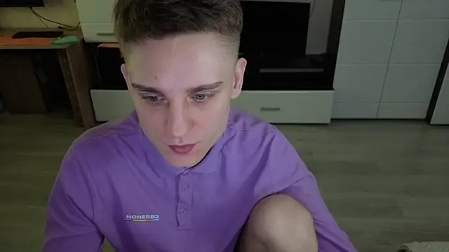 angryzan's cam snapshot