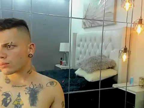 wildthor26's cam snapshot