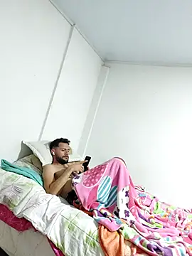 Erickpritz_xh's cam snapshot