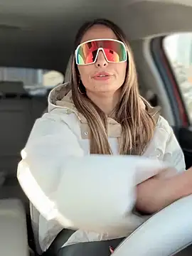 Wonder_Kari live sex cam