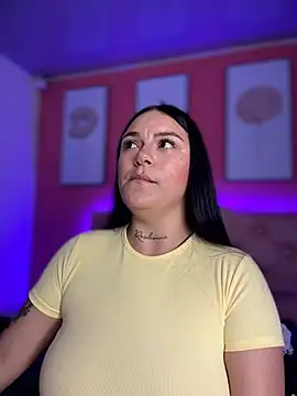 Megaan__More's cam snapshot