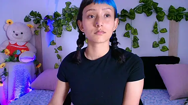 tati_cardenas's cam snapshot