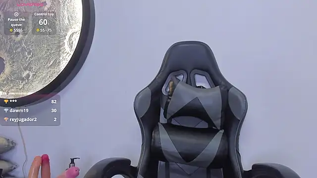 Maddy__bigboobs's cam snapshot