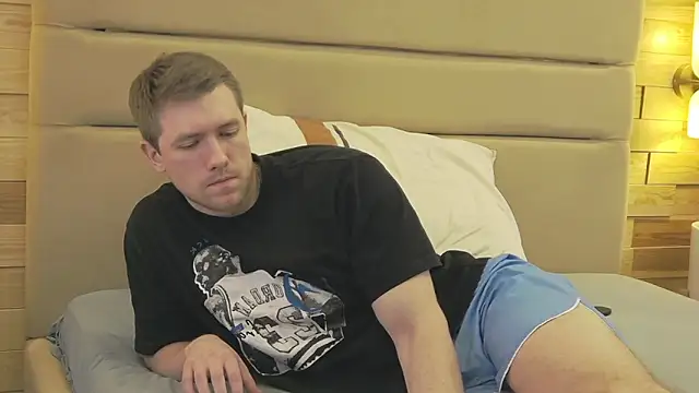 EthanPinkman live sex cam