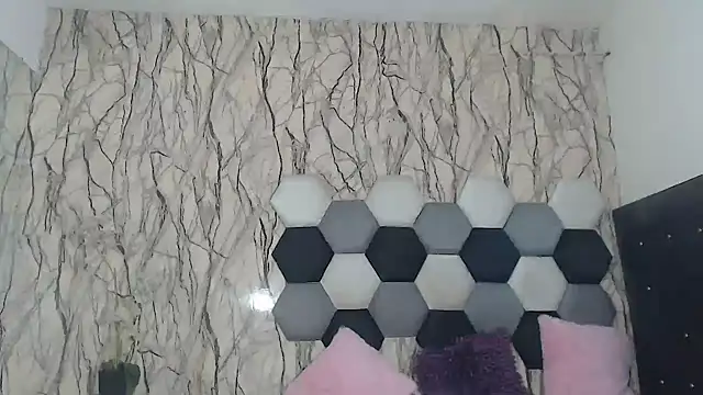 AntonellaBlanc's cam snapshot