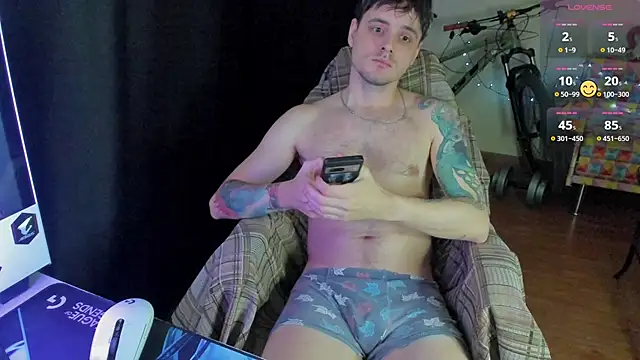 Joel-Pataki live sex cam