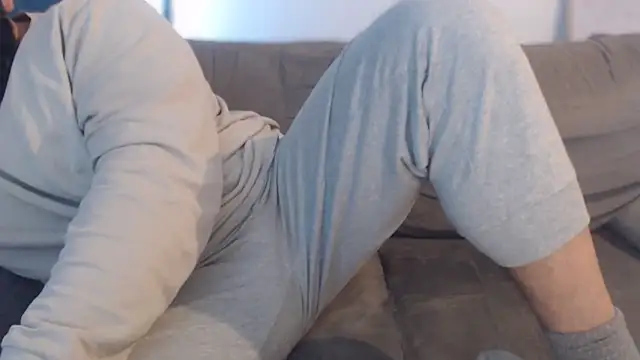 hugemachohandsome live sex cam