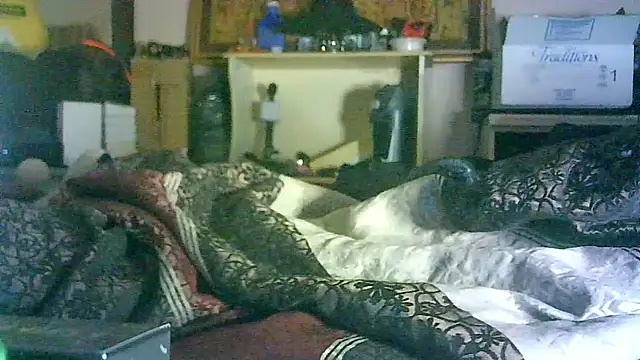 ON3YOULLN3VER_FIR3's cam snapshot