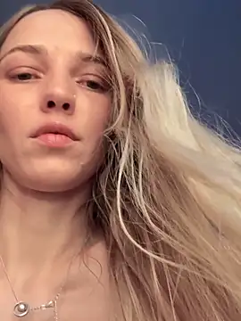 Adelina0001 live sex cam