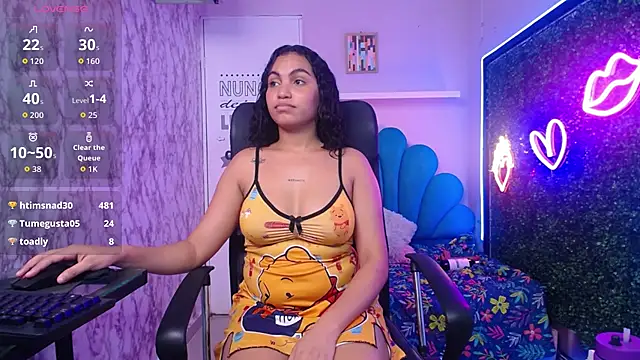 valeria_martinez19's cam snapshot