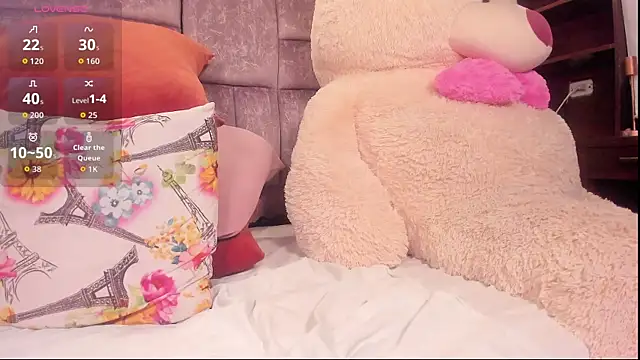 miaa_quinn's cam snapshot