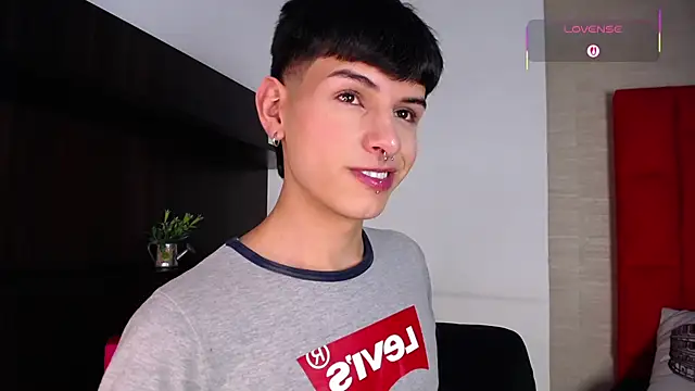 Ezra_Storm live sex cam