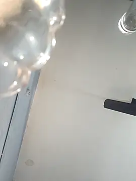 Koziekylie's cam snapshot