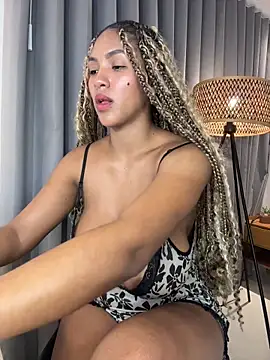 Mia_sweet80's cam snapshot