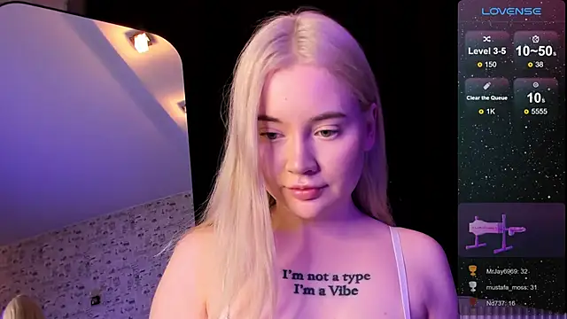 Lillie_Berry's cam snapshot