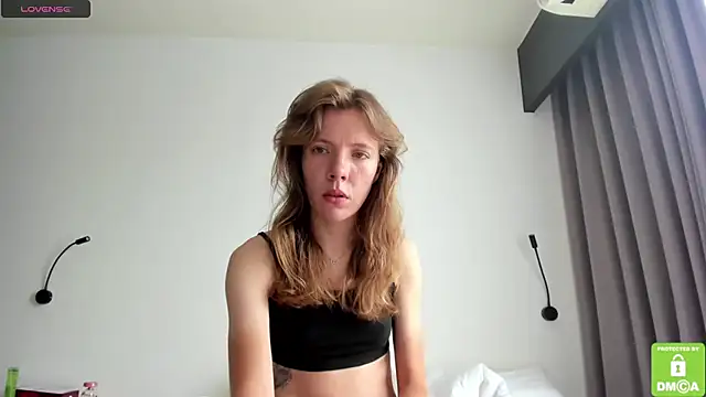 Kalisee_'s cam snapshot